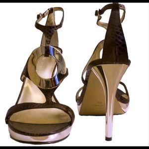 Nine West Keysorr Satin Heels- Black/Gold